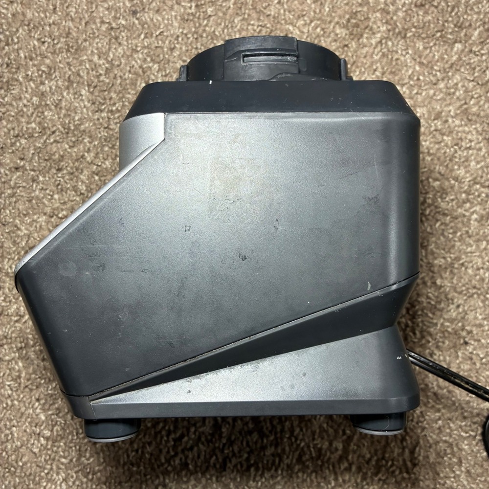 Ninja BL660 Professional Blender Base 1100W Silver Black 3 Speed Motor Tested - Picture 3 of 7